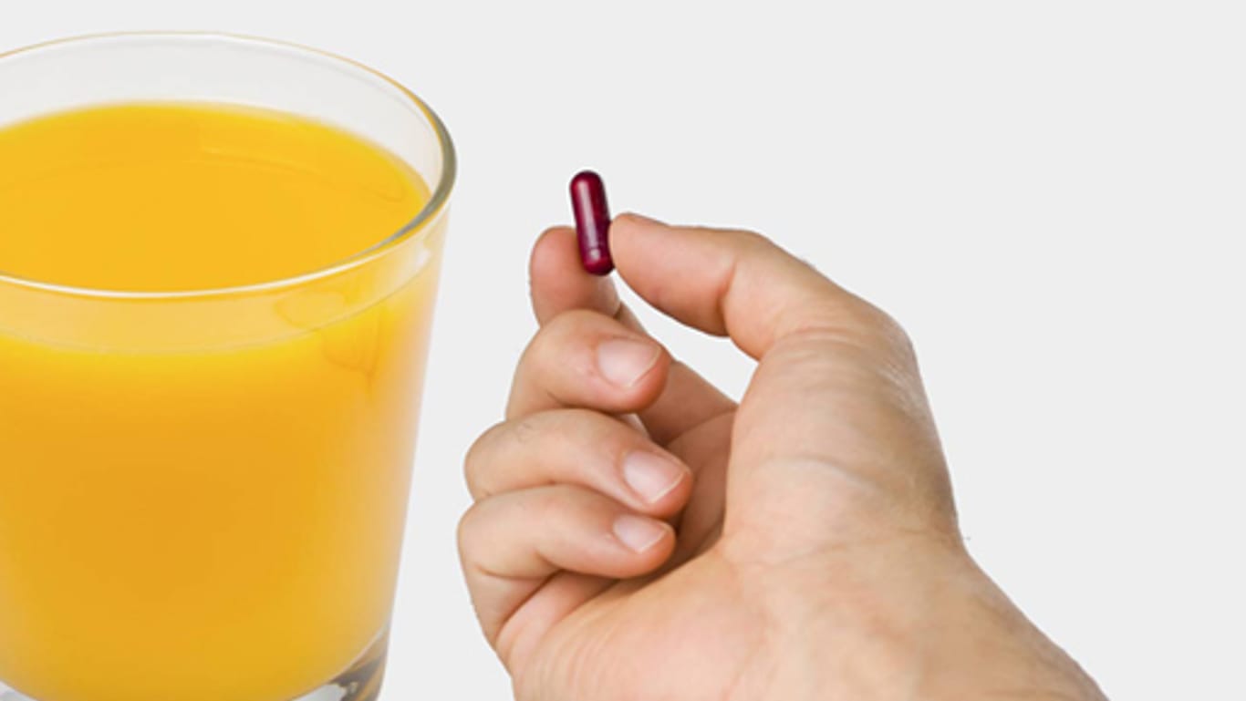 Darf man Tabletten mit Orangensaft einnehmen?