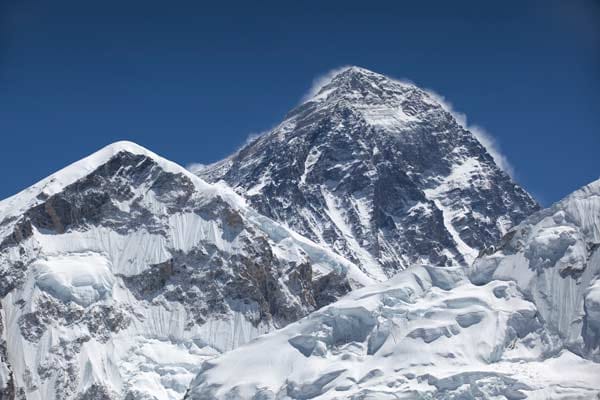 "Der Mount Everest ist vielleicht das herrlichste, das die Natur geschaffen hat", schwärmen die Experten des Reiseanbieters "Geographic Expeditions".
