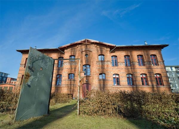 Übernachten im DDR-Gefängniskrankenhaus: «Das andere Haus VIII» macht Geschichte erlebbar.