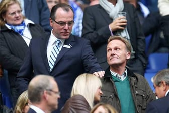 Schalke-Boss Clemens Tönnies (li.) und BVB-Geschäftsführer Hans-Joachim Watzke sind unterschiedlicher Meinung.