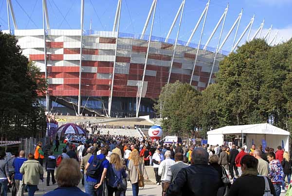 Das neue Nationalstadion Warschau wird eine der Arenen für die EM mit Platz für 58.000 Zuschauer.