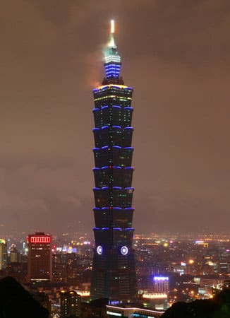 Einst der höchste Wolkenkratzer der Welt, jetzt auf Platz fünf: Das Taipei 101 hat eine Höhe von 509 Metern. (Quelle: Emporis)