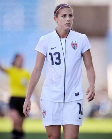 Schön und gefährlich: US-Girl Alex Morgan ist äußerst treffsicher: In 50 Einsätzen traf Morgan 32 Mal für die Nationalmannschaft der USA.