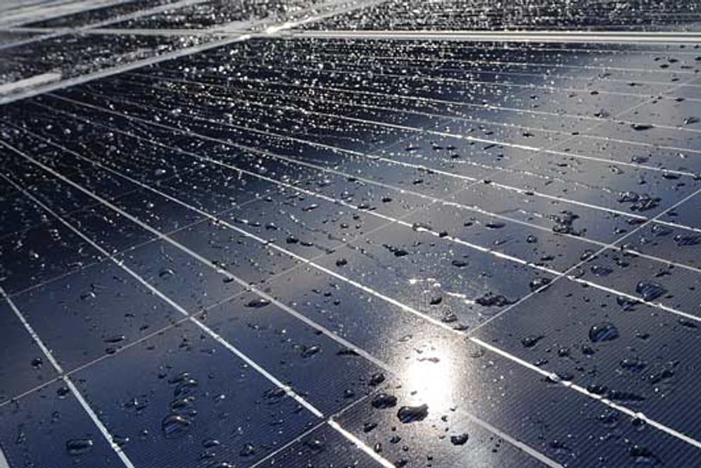 Besitzer sollten die Effizienz ihrer Solaranlage regelmäßig prüfen