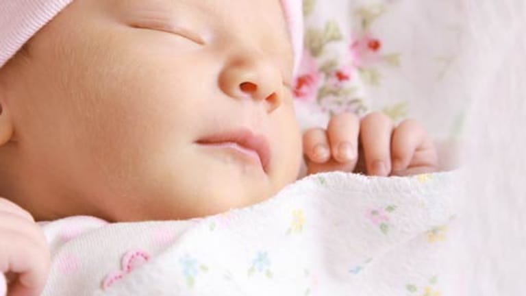 Babys schlafen bis zu 16 Stunden pro Tag.