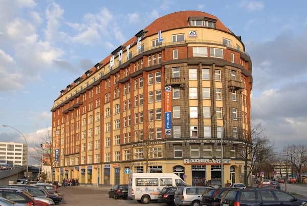 Das A&O Hostel am Hauptbahnhof in Hamburg. Je nach Buchungstag können Gäste in einem der Hostels in der Hansestadt ab 15 Euro übernachten.