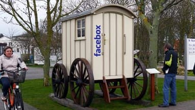 Die "Facebox" auf Norderney bringt Facebook auf die Palme.