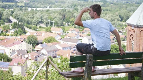 Ostdeutsche Männer suchen nach einer beruflich erfolgreichen Frau.