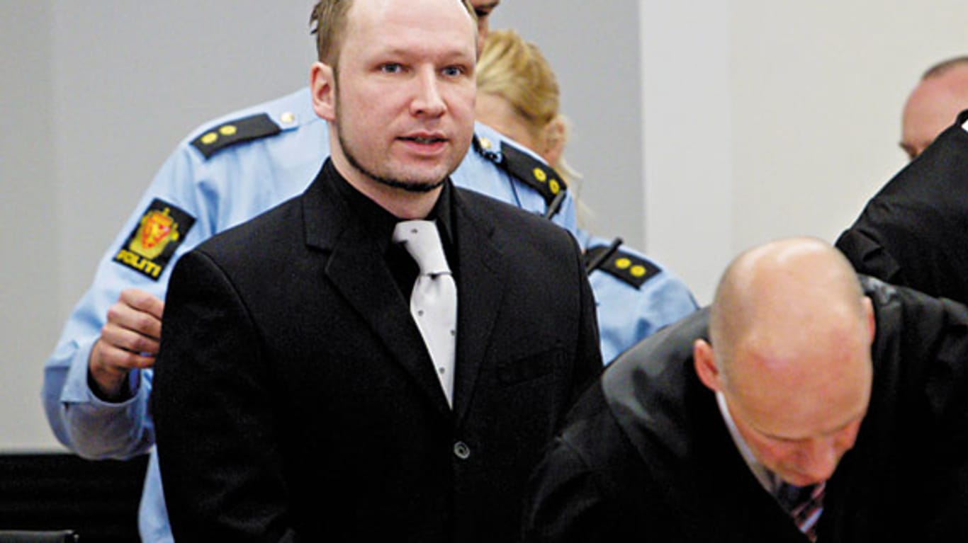 Anders Breivik vor Gericht - und während des Massakers auf Utoya