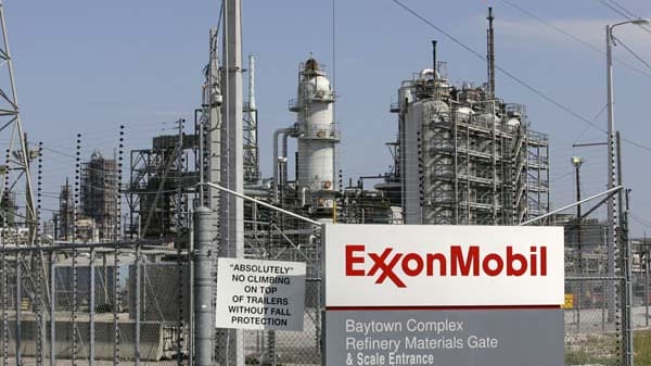 Exxon Mobil ist das größte Unternehmen auf der Welt. Der Ölmulti machte im Jahr 2011 einen Umsatz von 433,5 Milliarden Dollar und kam auf einen Marktwert von 407,4 Milliarden Dollar. Ausschlaggebend für eine Bewertung sind der Gewinn, Umsatz, Marktwert sowie das Kapital eines Unternehmens.