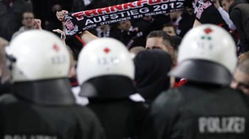 Der Aufstieg 2012 ist perfekt: Eintracht Frankfurt kehrt nach nur einem Jahr zurück in die Bundesliga.