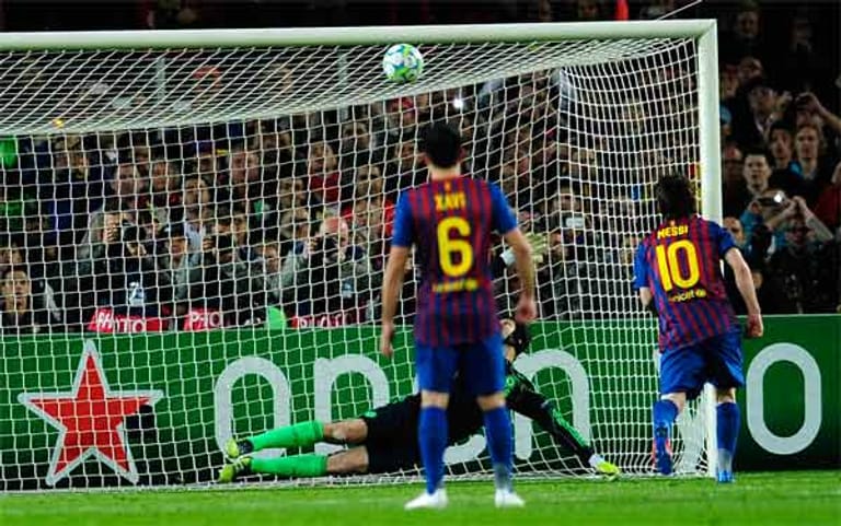 Lionel Messi, wohl aktuell der beste Fußballer des Planeten, versagen im Halbfinale der Champions League 2012 die Nerven. Die Chance zur Vorentscheidung auf dem Fuß, knallt er den Ball an die Latte. Chelsea bleibt in der Partie und mauert sich ins Finale von München.
