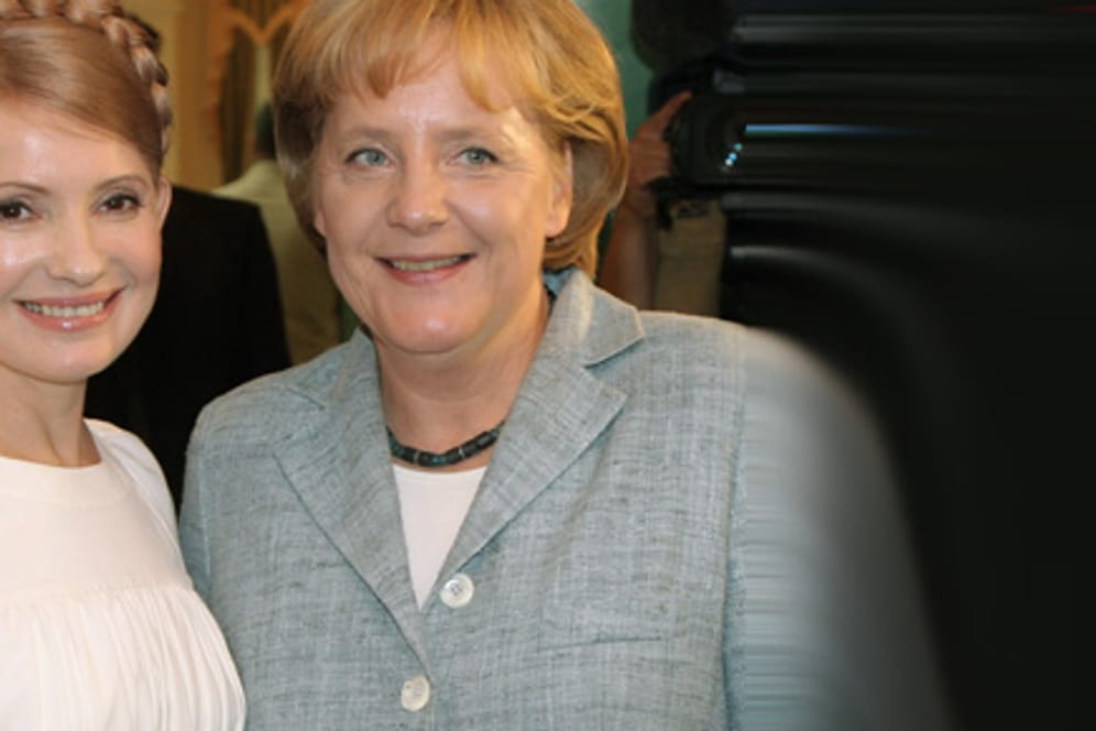 Julia Timoschenko und Angela Merkel 2008 in Kiew
