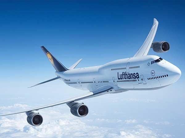 Anfang Juni 2012 hebt der neue Lufthansa-Jumbo zu seinem ersten Linienflug ab. Mit der Flugnummer LH418 geht's dann regelmäßig in die US-Hauptstadt Washington.