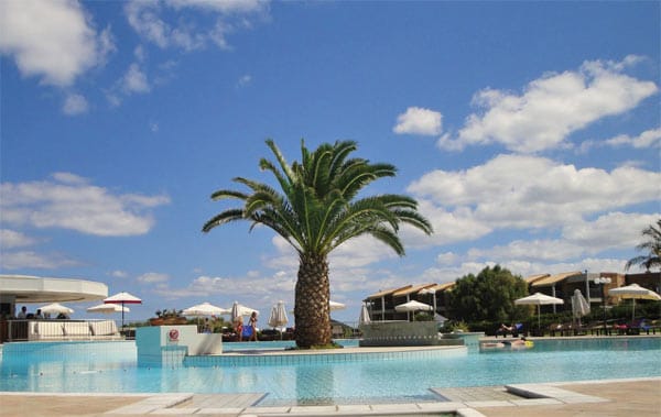 Das "Clubhotel Magic Life Candia Maris Imperial" ist die neue Perle unter den Magic Life Clubs und liegt auf der schönen Insel Kreta. Mit modernem Design und direkt am Strand gelegen, bietet das Clubhotel höchsten Komfort für Groß und Klein.