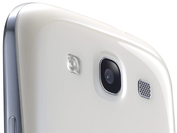 Samsung Galaxy S3 - Die 8-Megapixel-Kamera auf der Rückseite dreht Videos in Full HD