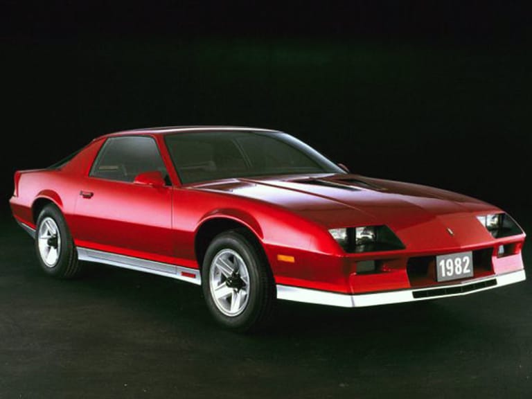 Platz 16, Chevrolet Camaro: Dieser Ami kam als Konkurrenz zum Ford Mustang auf den Markt. Hier ein Modell aus dem Jahr 1985.