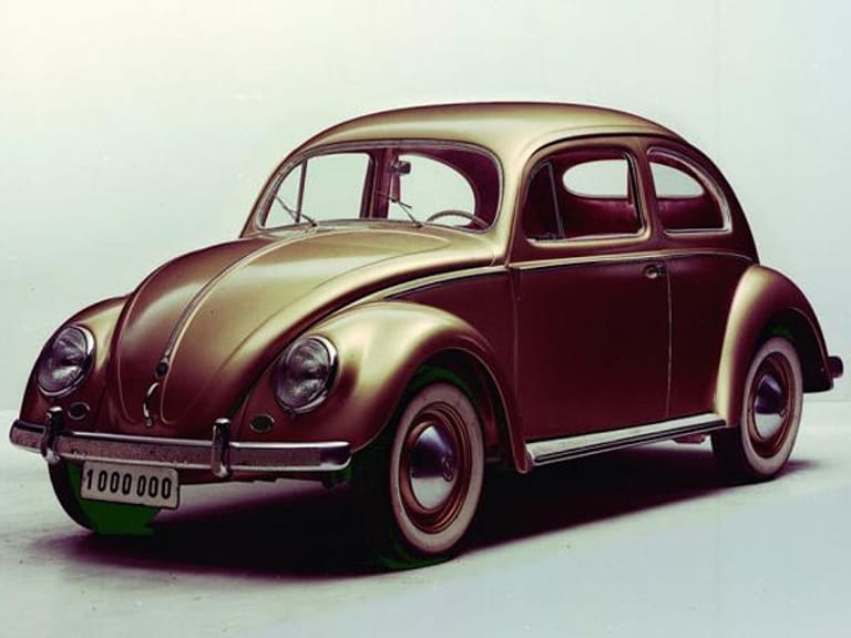 Platz 22, VW Käfer: Der Kult-VW war bis 2002 das meistgekaufte Auto der Welt.