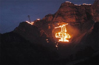 Spektakel: Sonnwendfeuer auf der Zugspitze