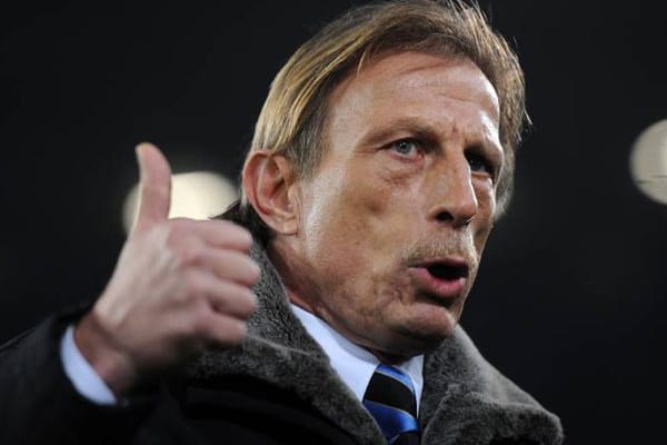 Daumen hoch für den 1. FC Köln? Christoph Daum hört in Brügge auf.