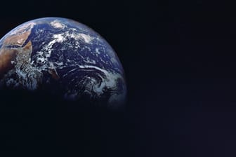 Erde in Gefahr - wir verbrauchen die Ressourcen weit über unsere Verhältnisse