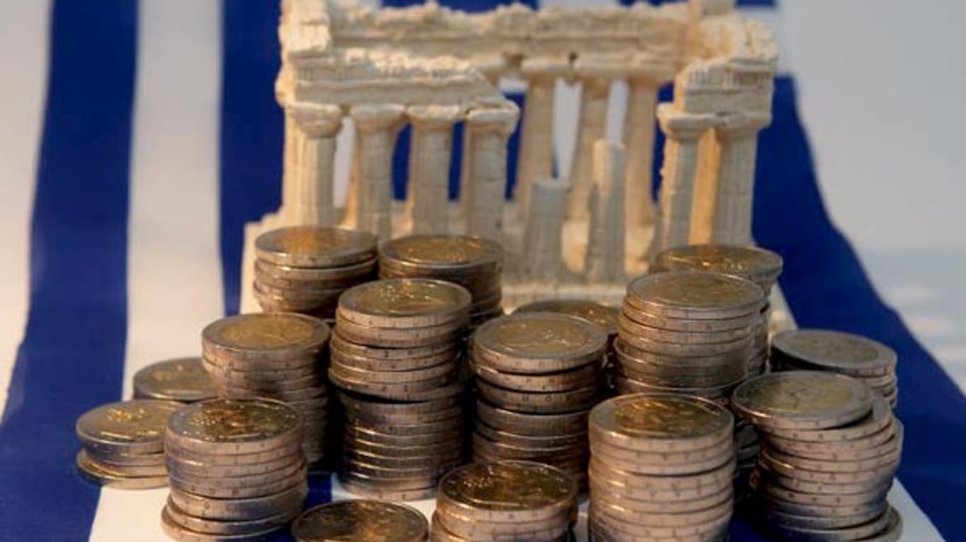 Eine zweite Währung könnte Hellas in der Eurozone halten, meint die Deutsche Bank