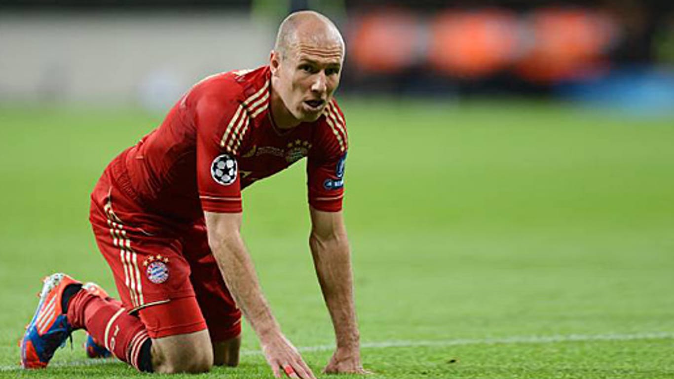 Arjen Robben am Boden: Gegen Chelsea lief es für den Bayern-Star nicht gut.