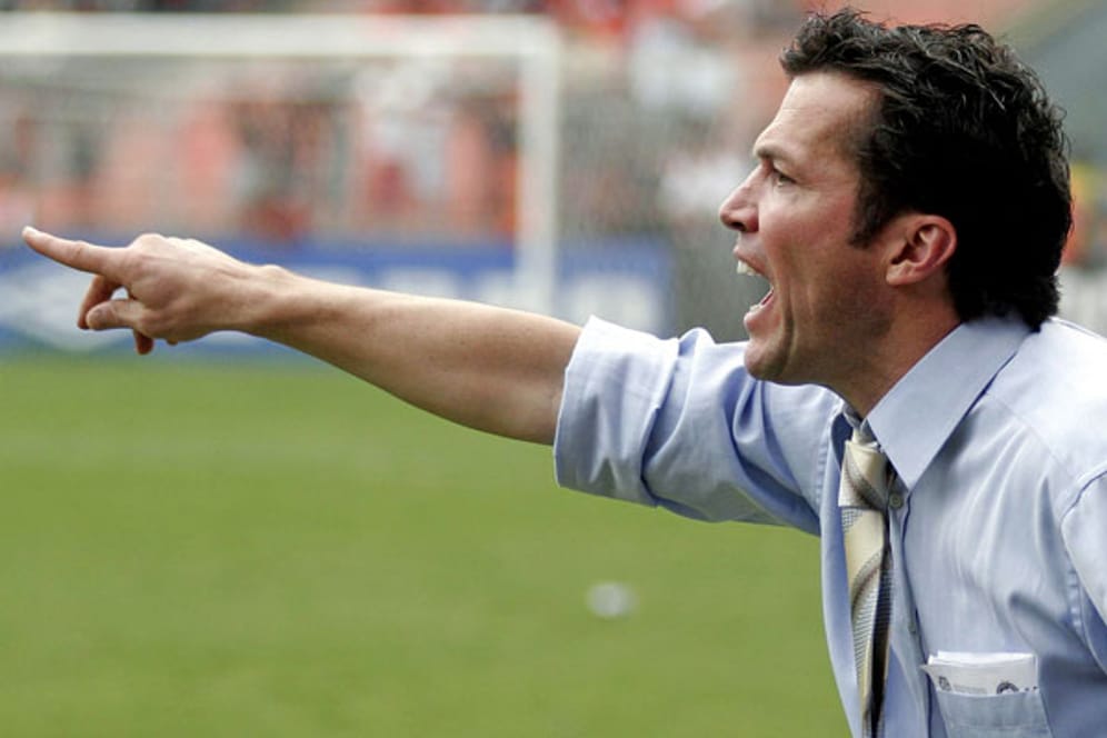 Lothar Matthäus engagiert sich gerne an der Seitenlinie.