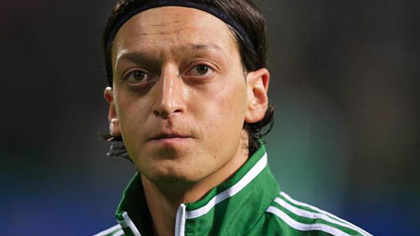 Mesut Özil hat das große Ziel EM-Titel vor Augen.