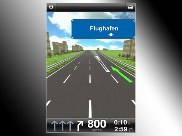 Die iPhone-App von TomTom zeigt die nächste Abfahrt auch als Grafik an.