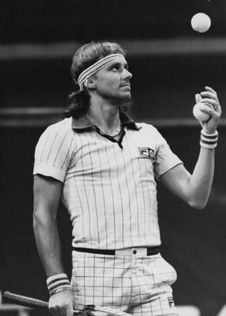 Auch der Schwede Björn Borg schaut auf eine Bilderbuchkarriere zurück: In den 70er/80er Jahren war er einer der dominierenden Spieler im Tenniszirkus. Nach dem Gewinn von elf Grand-Slam-, 64 Einzeltiteln und insgesamt 109 Wochen an der Spitze des Herrentennis beendete er seine Karriere.