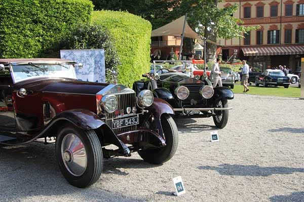 Diverse Rolls Royce Silverghost, der älteste stammt aus dem Jahr 1922.