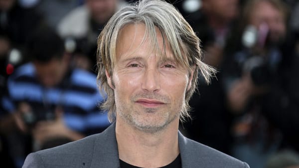 Hollywood-Star Mads Mikkelsen spielt die Hauptrolle in "Move On".