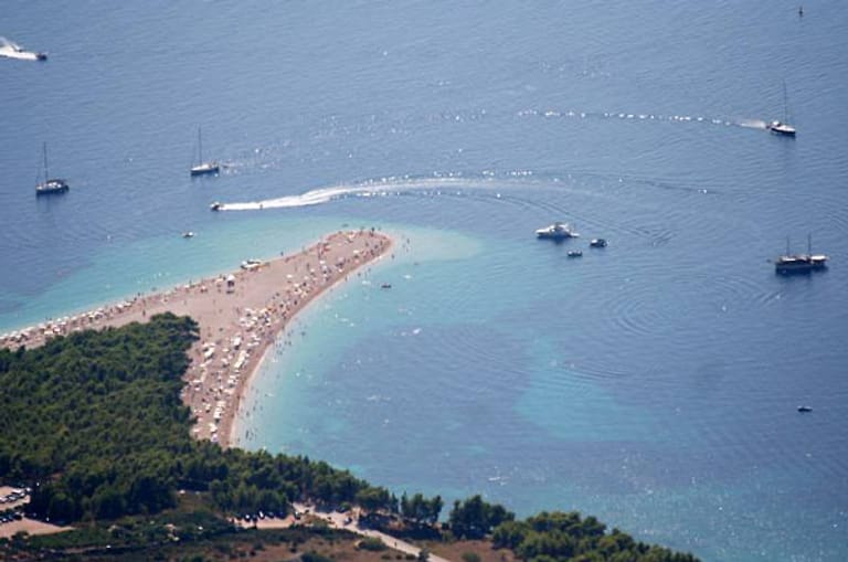 Das "Goldene Horn" auf der Insel Brac gilt als einer der schönsten Strände Kroatiens.