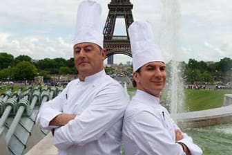 Jean Reno und Michaël Youn in "Kochen ist Chefsache"