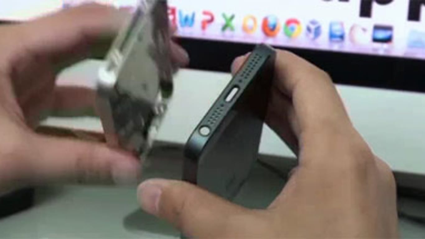 Das Video zeigt angeblich das Gehäuse des iPhone 5 mit einem neuen kleinen Dock-Anschluss.
