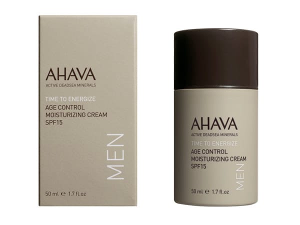 Der G FORCE Komplex von AHAVA verbessert den Feuchtigkeitsgehalt der Haut nachhaltig und lindert Entzündungen durch Rasur. Er stimuliert die Kollagensynthese und schützt die Haut gegen vorzeitige Hautalterung.