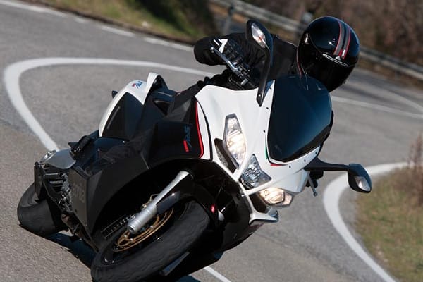 Aprilia SRV 850