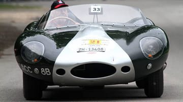 Der Urahn des Jaguar E-Types: Der Jaguar D-Type-Rennwagen von 1954. MIt dem D-Type wurde Jaguar dreimal Sieger beim 24-Stunden-Rennen von Le Mans.