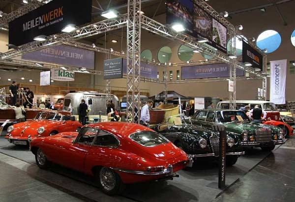 Für den Kauf eines Jaguar E-Type-Coupés der ersten Serie sind allerdings mindestens 50.000 Euro fällig.