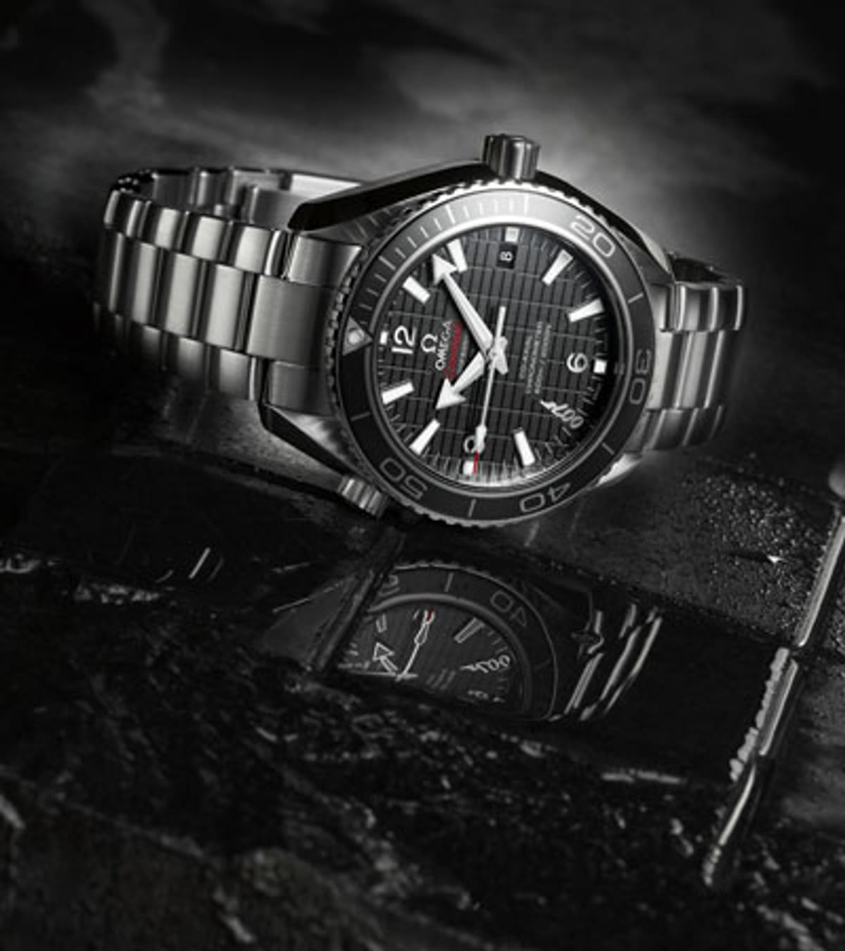 Omega Seamaster Planet Ocean 600M Skyfall