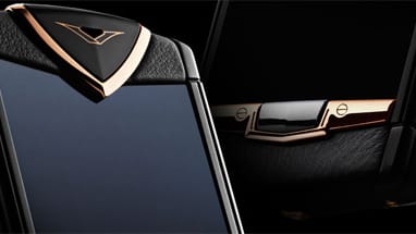 Detailaufnahme Vertu-Handy Detailaufnahme Vertu-Handy