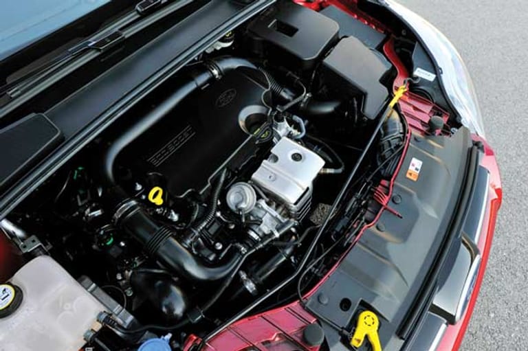 So klein und schon Motor des Jahres: Der 999 ccm große Ford-Dreizylinder Ecoboost gewinnt die kleinste Kategorie bis einen Liter Hubraum und wird zudem "Engine of the year 2012" sowie bester neuer Motor.