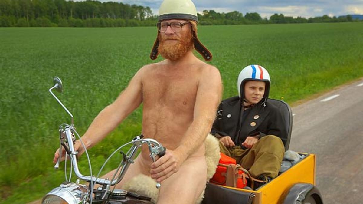 nudisten jungen : Trailer und exklusiver Filmausschnitt