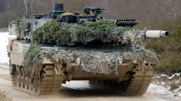 Bald 800 Panzer für die Saudis? Ein Leopard 2 der Bundeswehr im Übungseinsatz