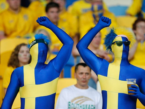 Diese schwedischen Fans bleiben lieber anonym.