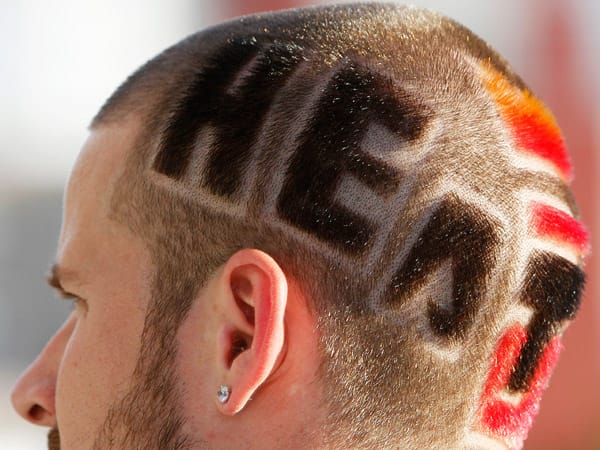 Dieser Hardcore-Fan der Miami Heat hat sich extra zum NBA-Finale eine neue Frisur zugelegt.