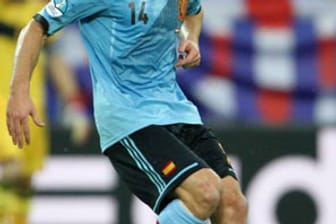 Xabi Alonso ist der Chef im Mittelfeld der Spanier. Ihm droht ebenso eine Sperre wie Alvaro Arbeloa, Fernando Torres, Javi Martinez und Jordi Alba.