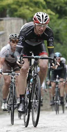 Jens Voigt (40, Grevesmühlen, RadioShak-Nissan): Der Routinier bestreitet seine 15. Tour de France und löst damit Erik Zabel als deutschen Rekordhalter ab.