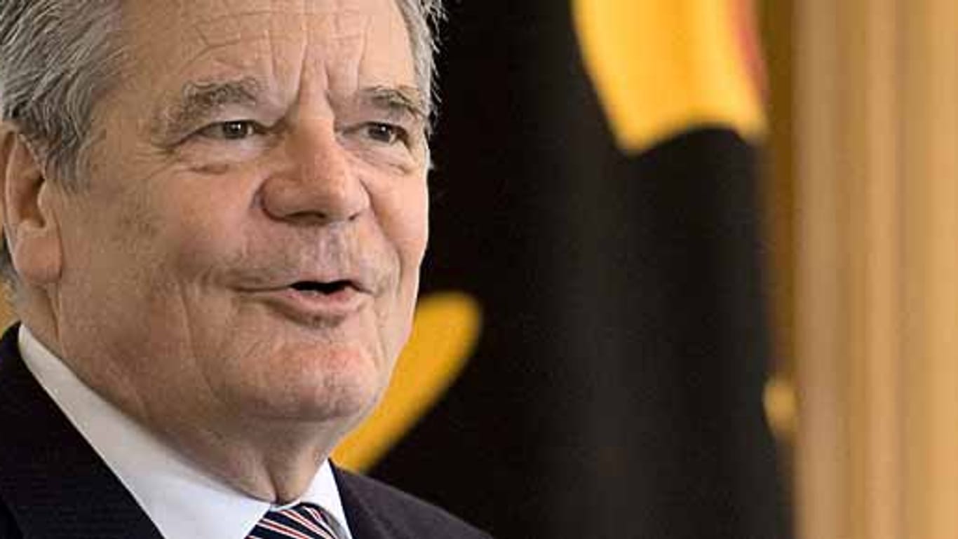 Bundespräsident Joachim Gauck verblüfft in seinen ersten 100 Tagen im Amt